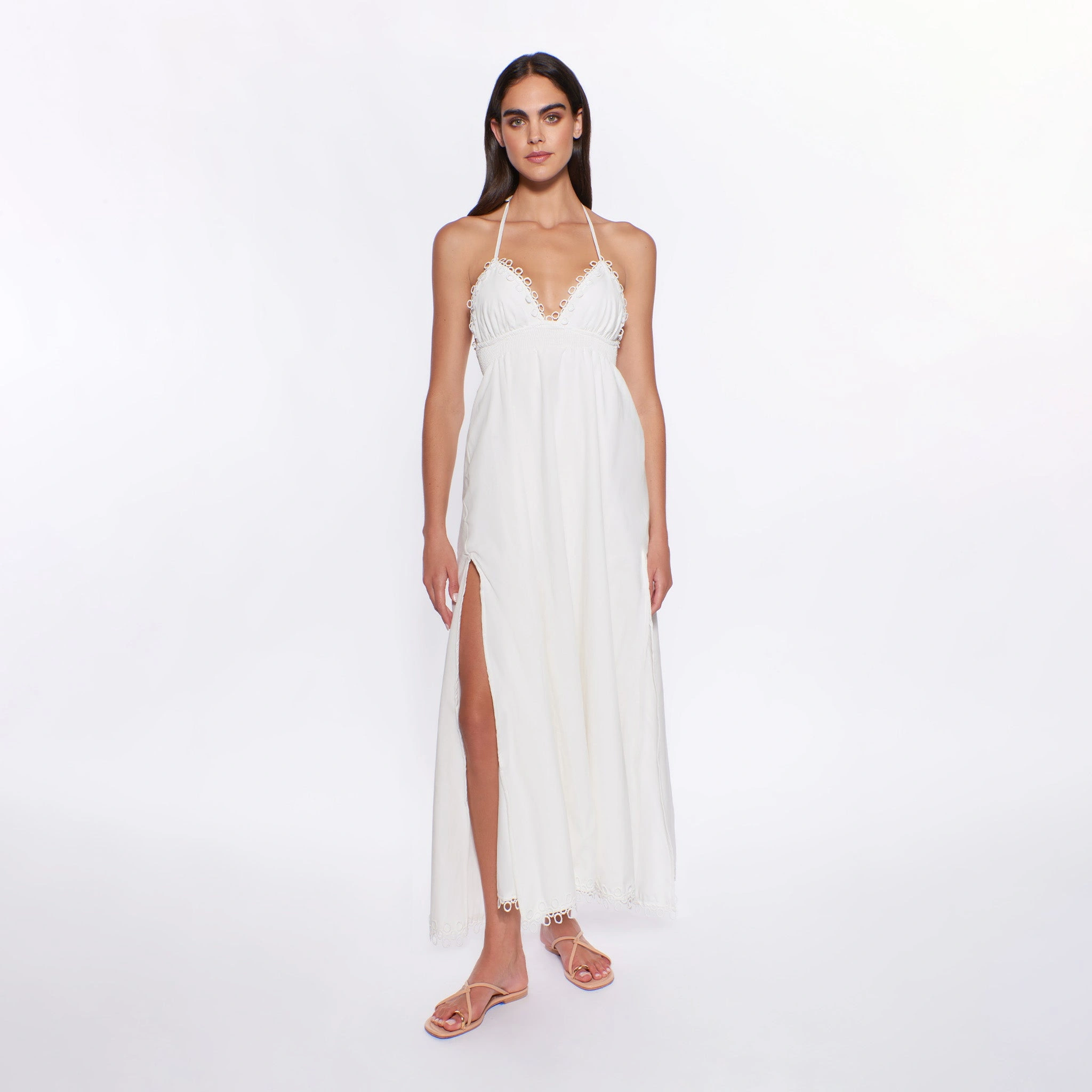 Vestido Zoe: Elegancia bohemia. ¡Descúbrelo y deslumbra! Un tesoro de estilo, perfecto para ti.